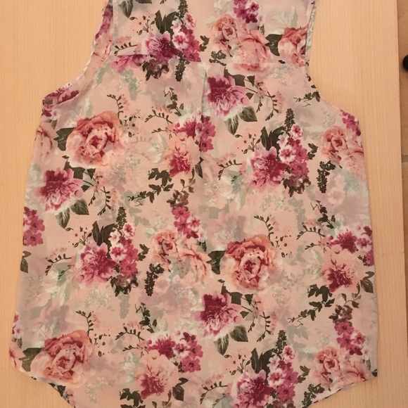 Pink Floral Shirt - Picture 3 of 5